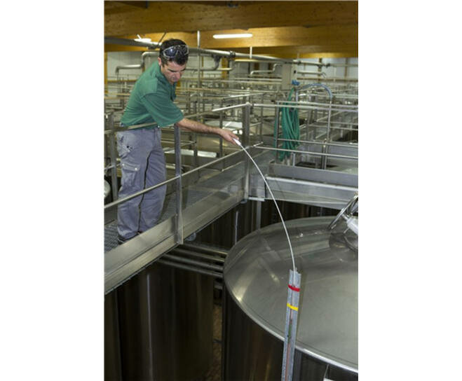 Vikan Nylon Flexibele Kabel Met Handvat 1505mm Wit