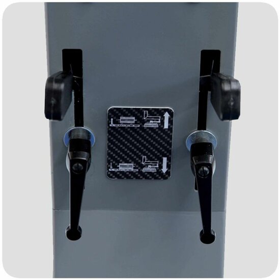 iVo Mini Opzit Sweeper Veegmachine inclusief batterij en lader