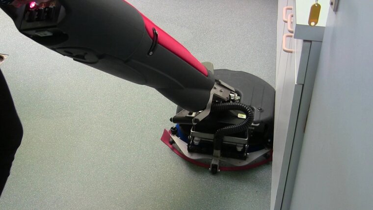 iVo Power Pro XL ERGO Schrobmachine