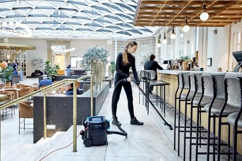 Nilfisk VP300 HEPA XT EU stofzuiger ZWART 15 meter snoer