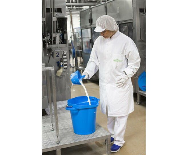 Vikan 20L Emmer Met Schenktuit en Maatverdeling Blauw