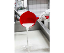 Vikan Hygi&euml;ne Schepbak Rond Met Schenktuit 1L Rood